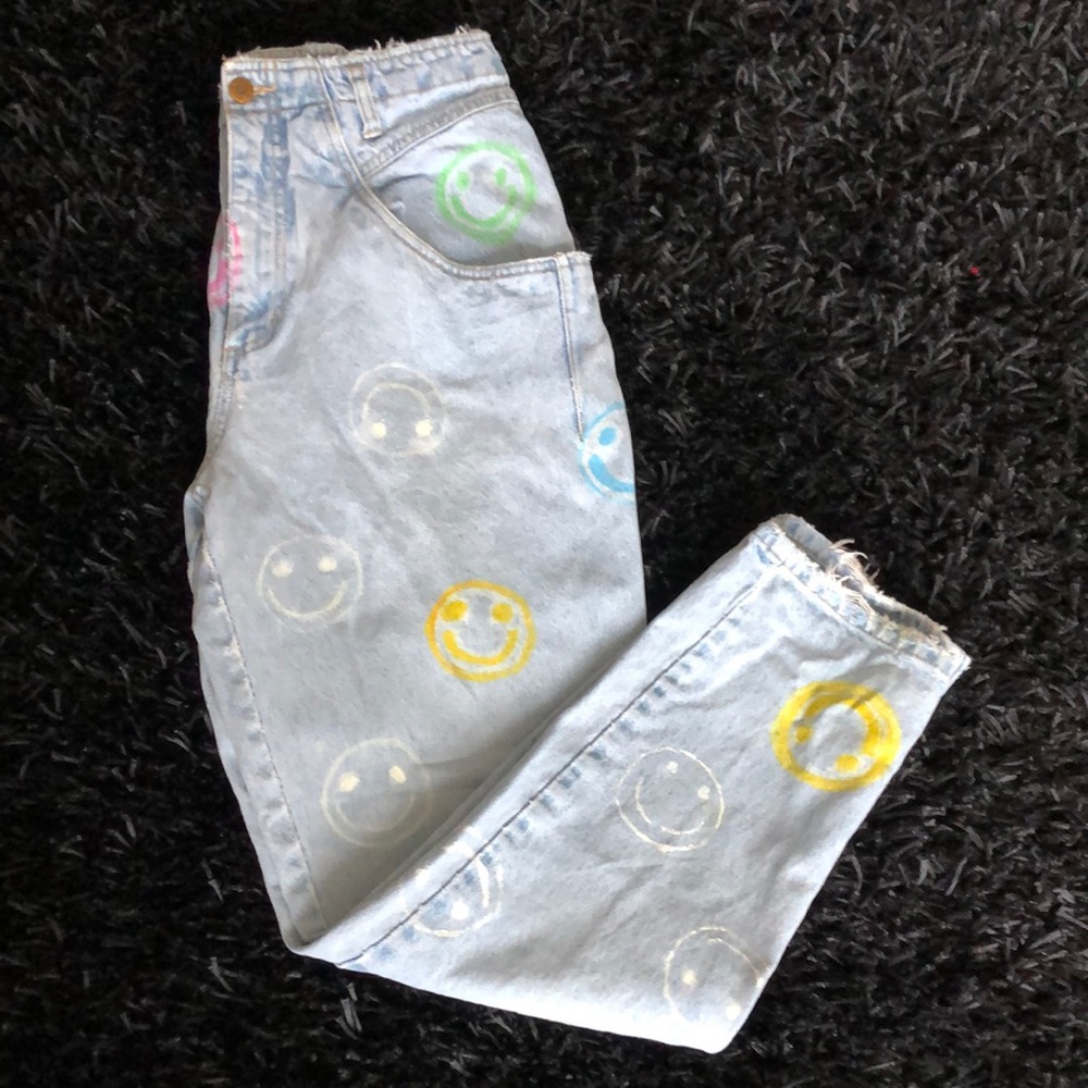 Custom painted smile jeans size 9